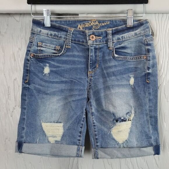 🖤 5/$20 🖤 ARIZONA bermuda jean shorts - Picture 1 of 5